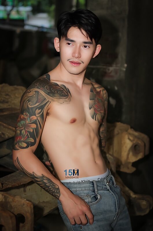Next Image >>