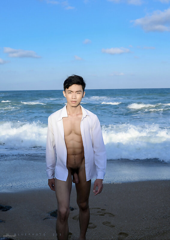 Next Image >>