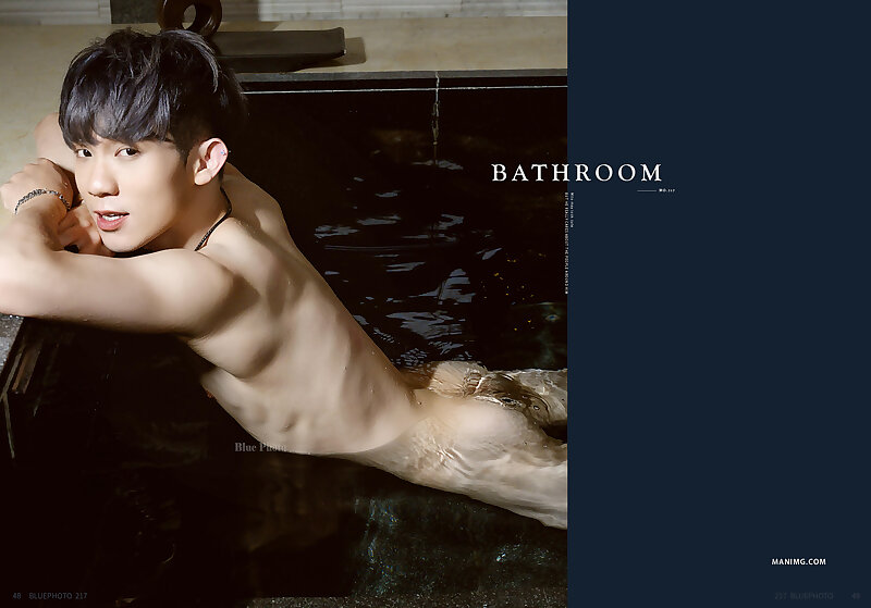 Next Image >>