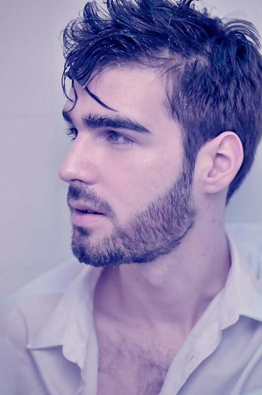 Next Image >>
