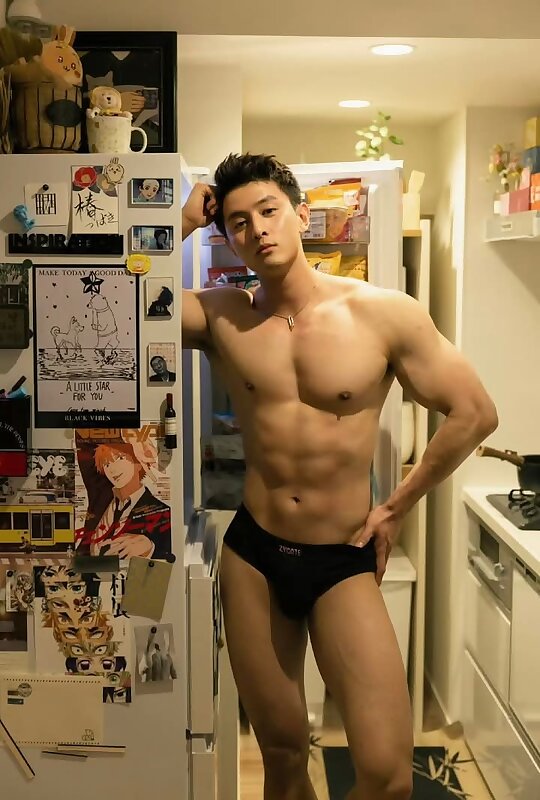 Next Image >>