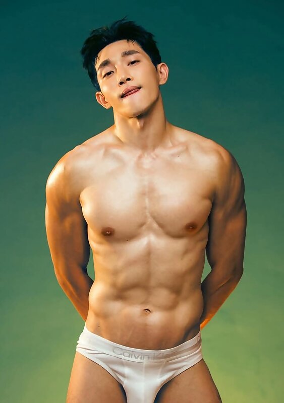Next Image >>