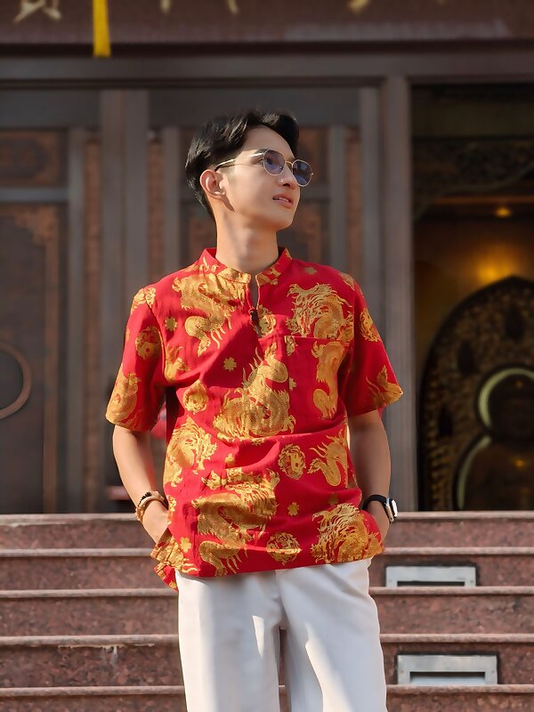 Next Image >>