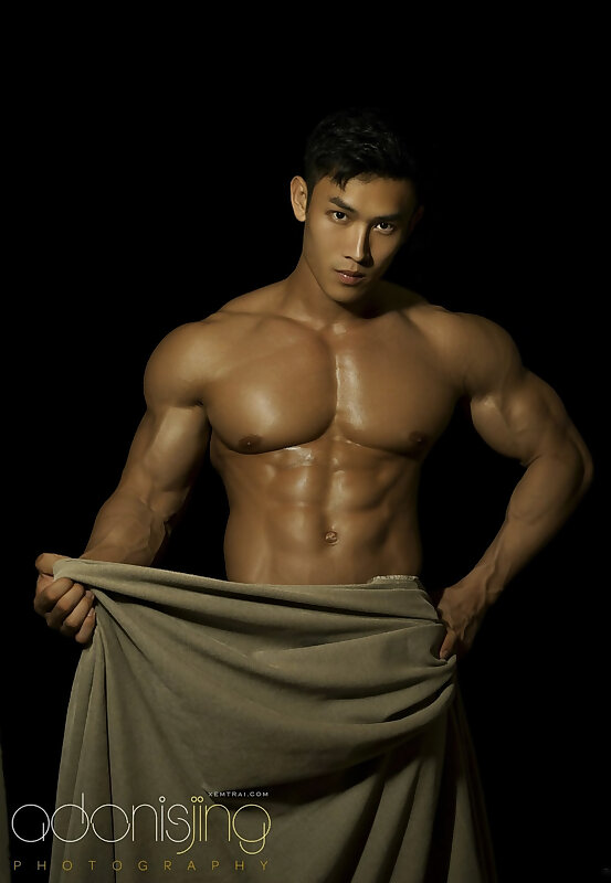 Next Image >>