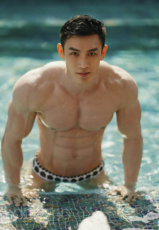 Next Image >>