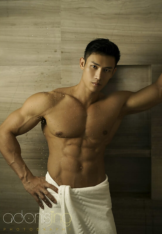 Next Image >>