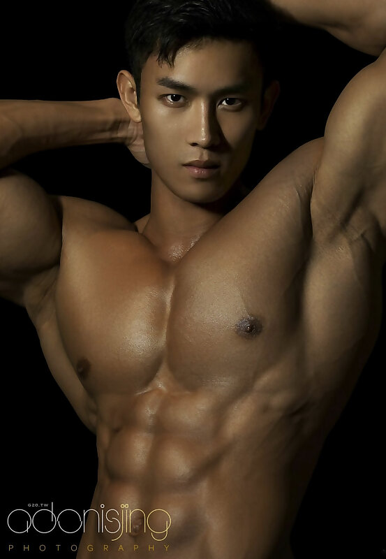 Next Image >>