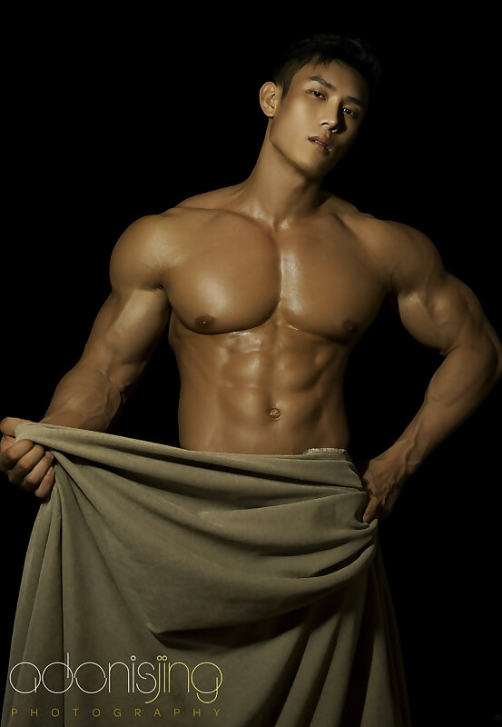 Next Image >>