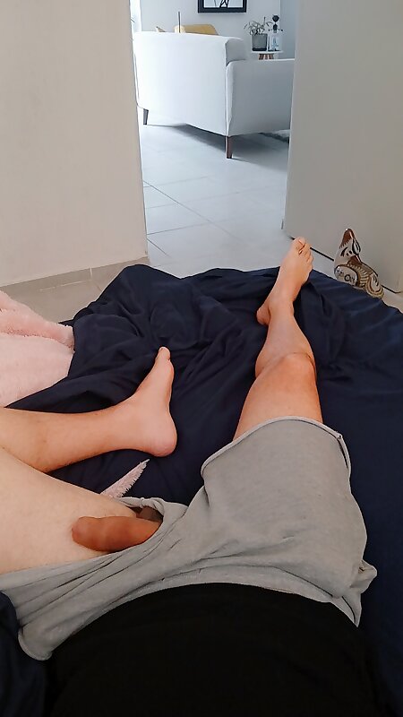 Next Image >>