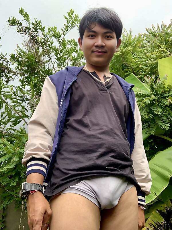 Next Image >>