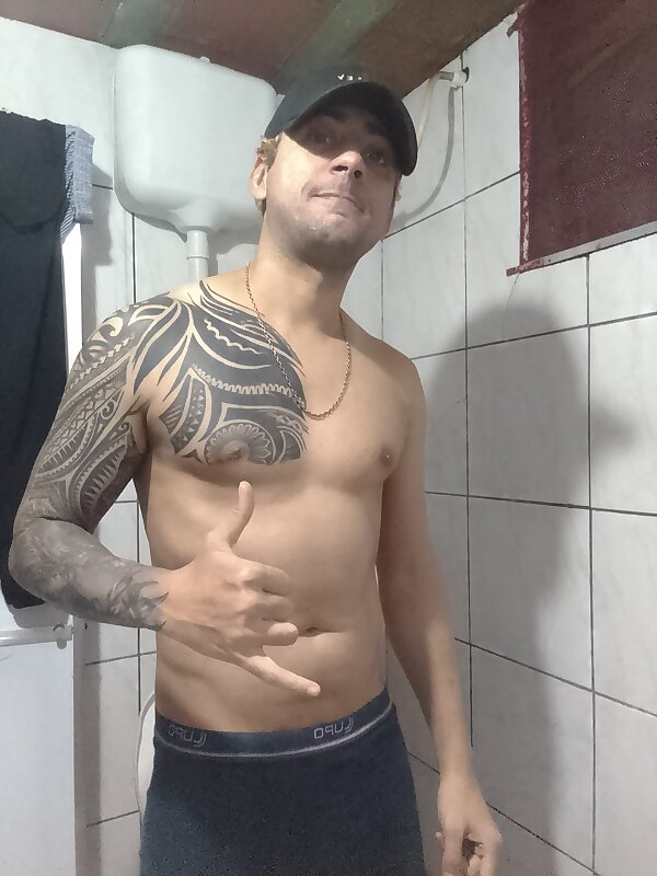 Next Image >>