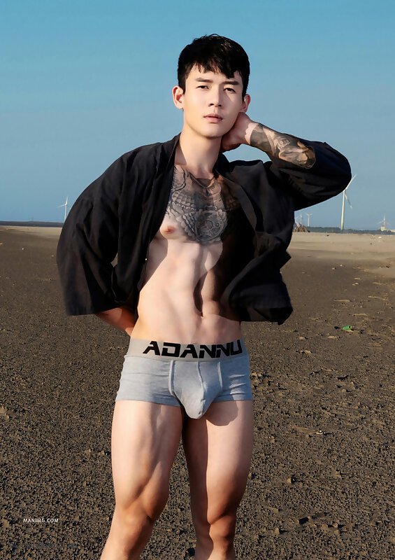 Next Image >>