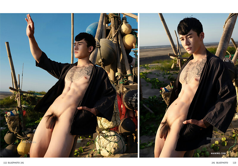 Next Image >>