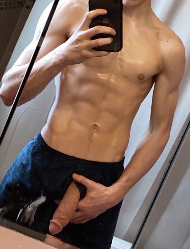 Next Image >>