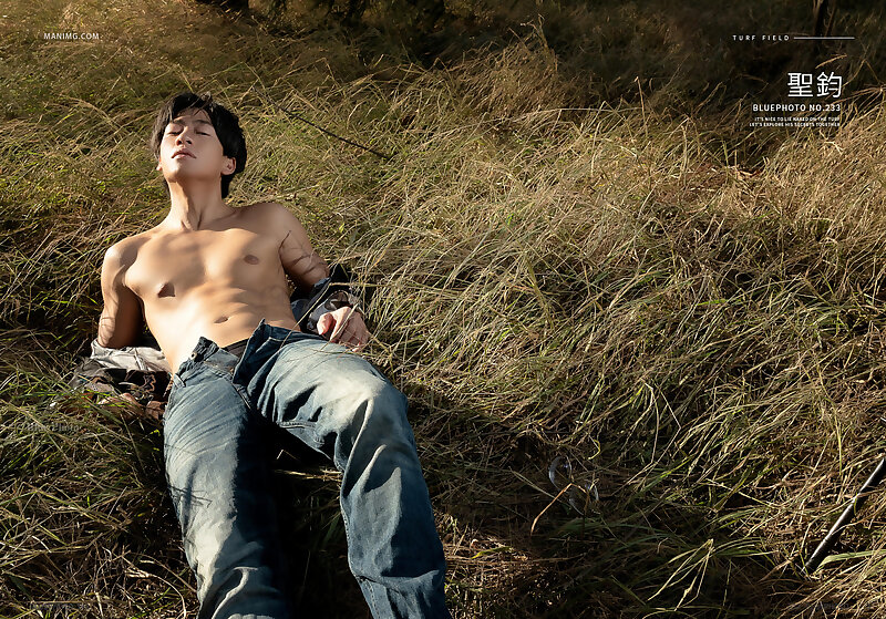 Next Image >>