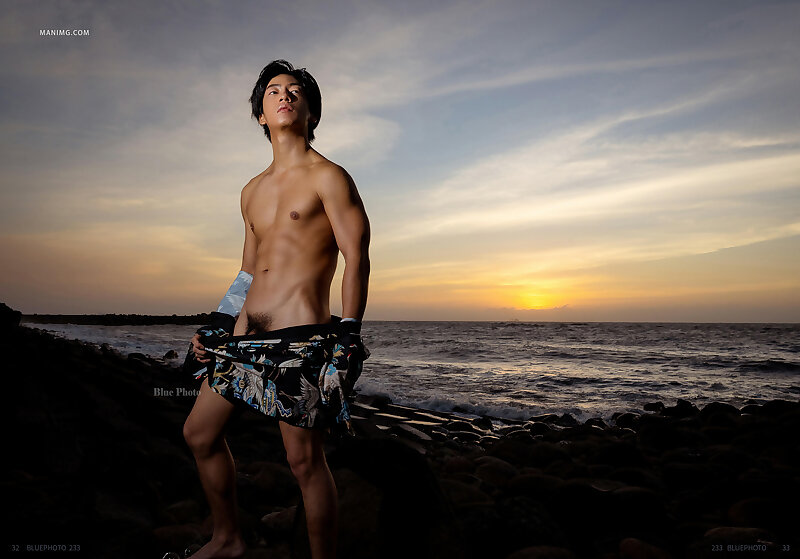 Next Image >>