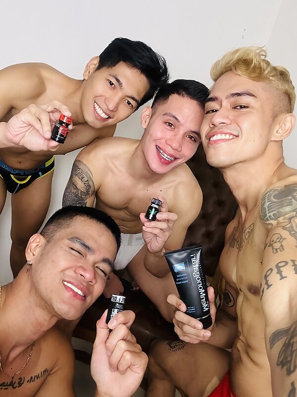 Next Image >>