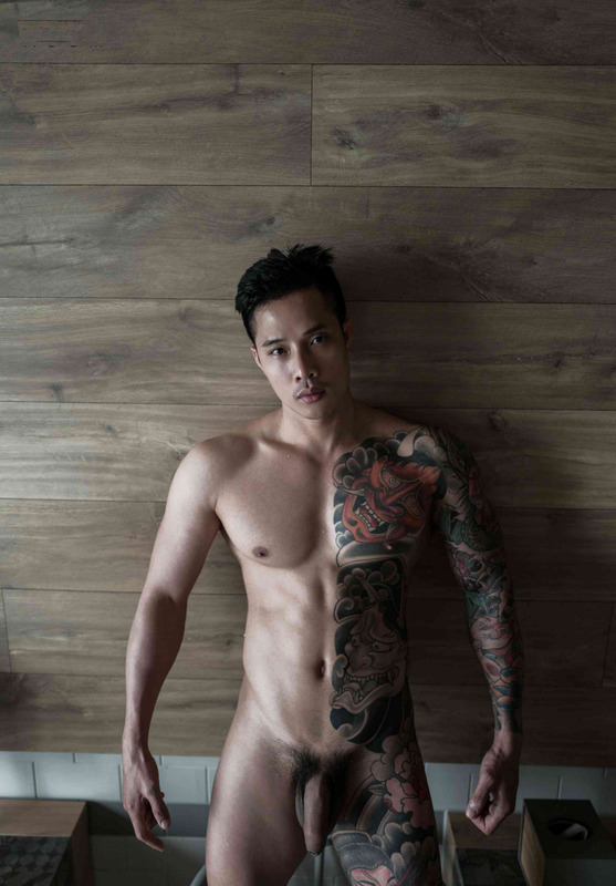 Next Image >>