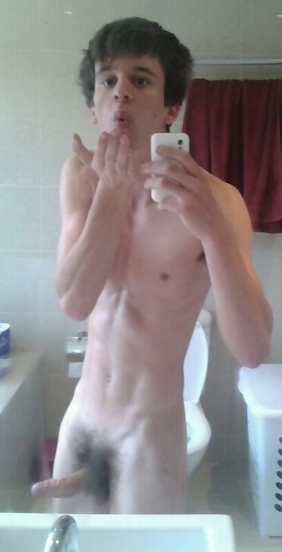 Next Image >>