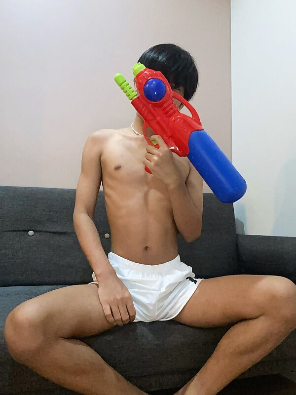 Next Image >>