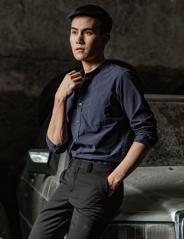 Next Image >>