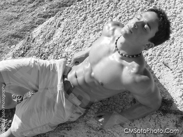 Next Image >>