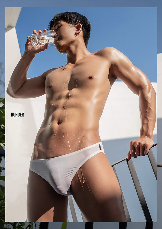 Next Image >>