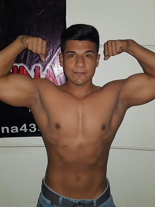 Next Image >>