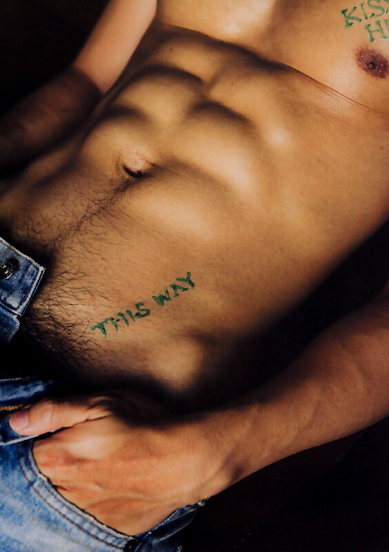 Next Image >>