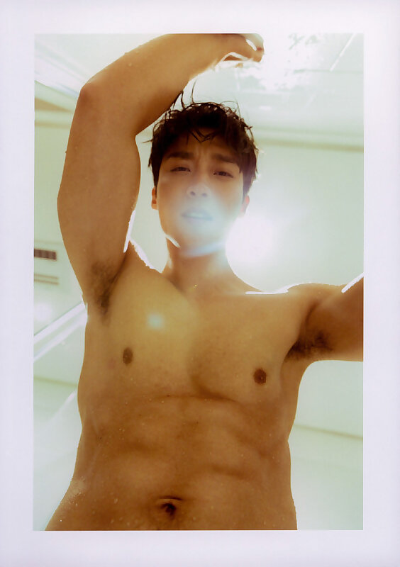 Next Image >>
