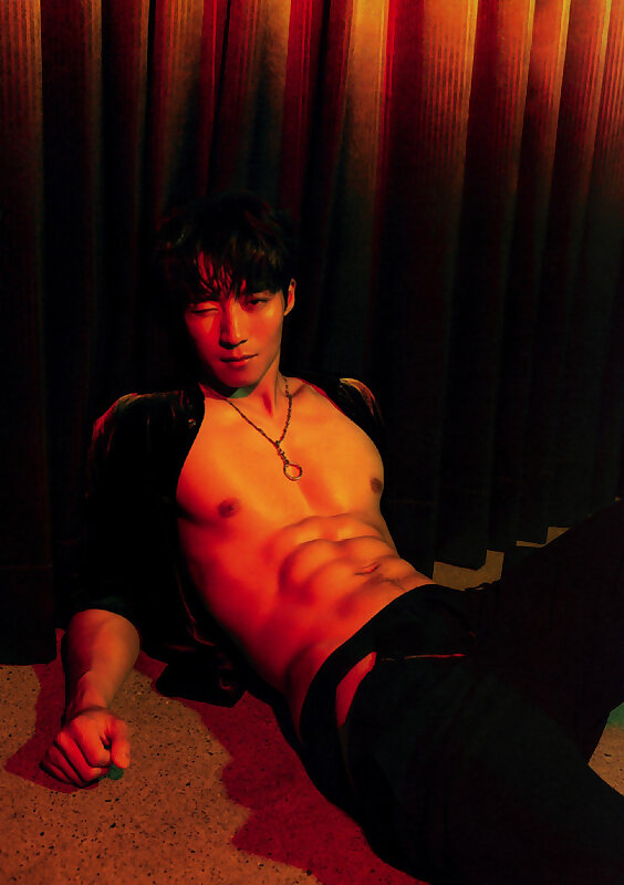 Next Image >>
