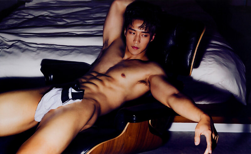 Next Image >>