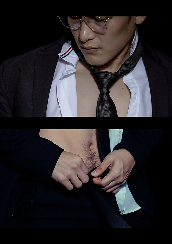 Next Image >>