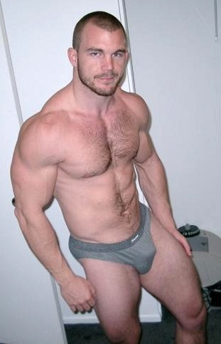 Next Image >>