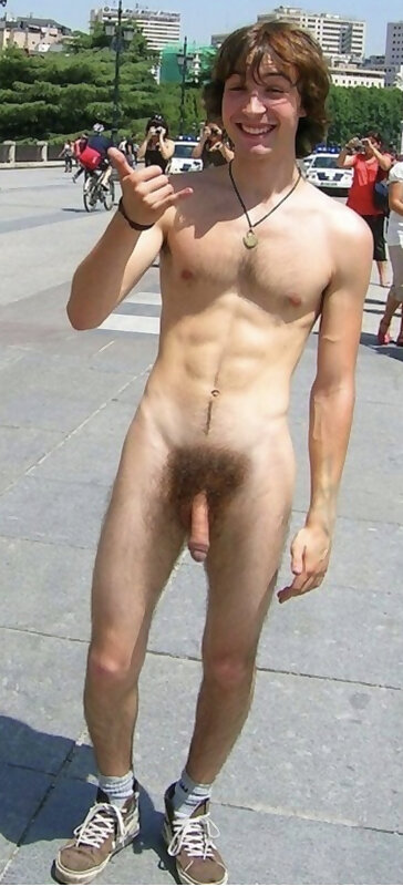 Next Image >>