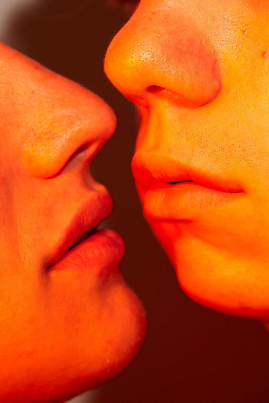 Next Image >>