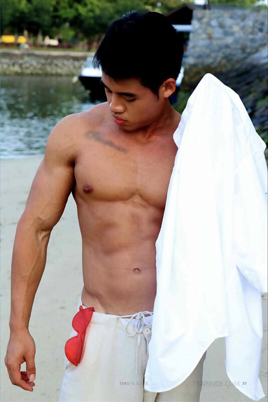 Next Image >>