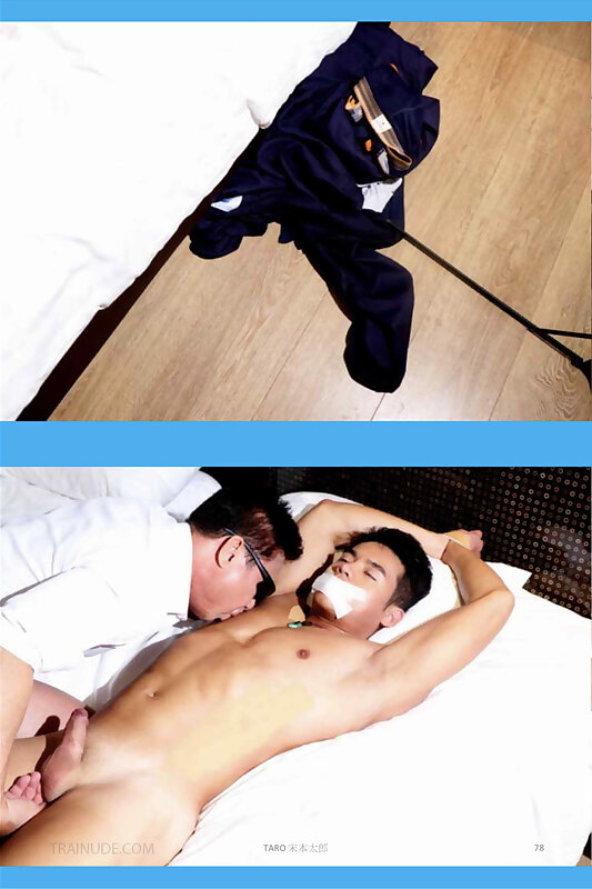 Next Image >>