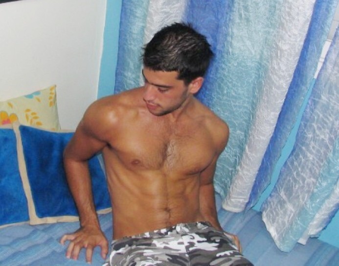 Next Image >>