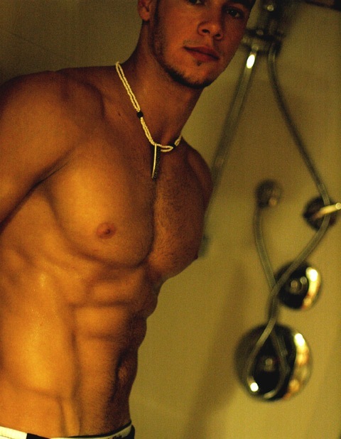 Next Image >>