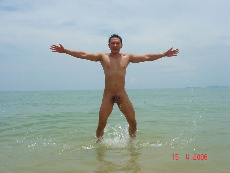 Next Image >>