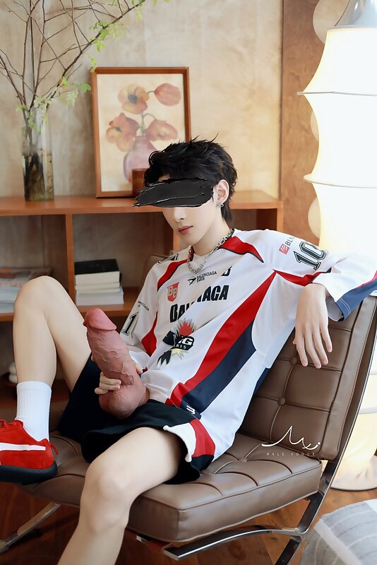 Next Image >>