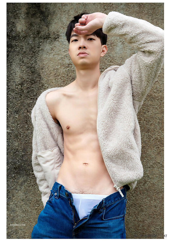 Next Image >>
