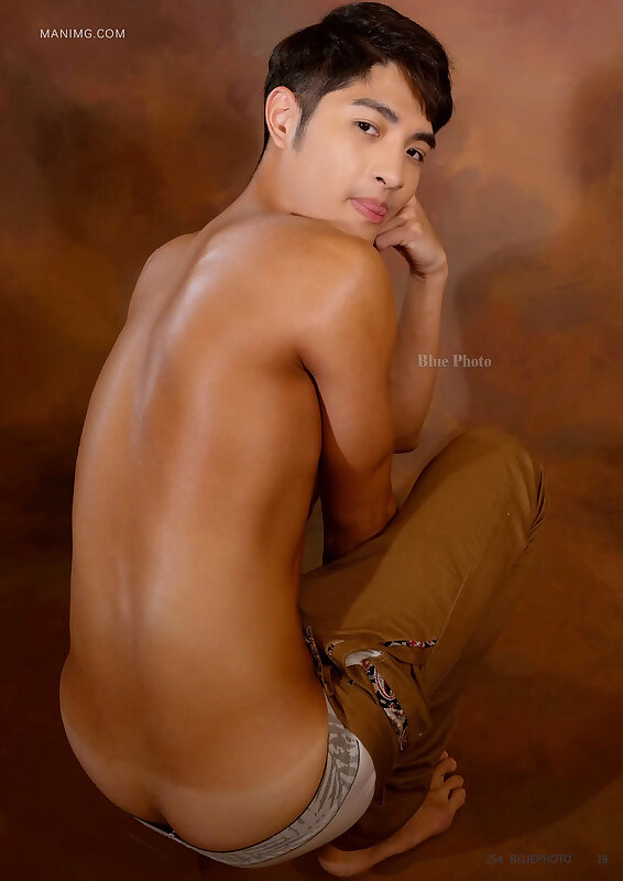 Next Image >>