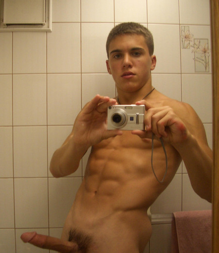 Next Image >>