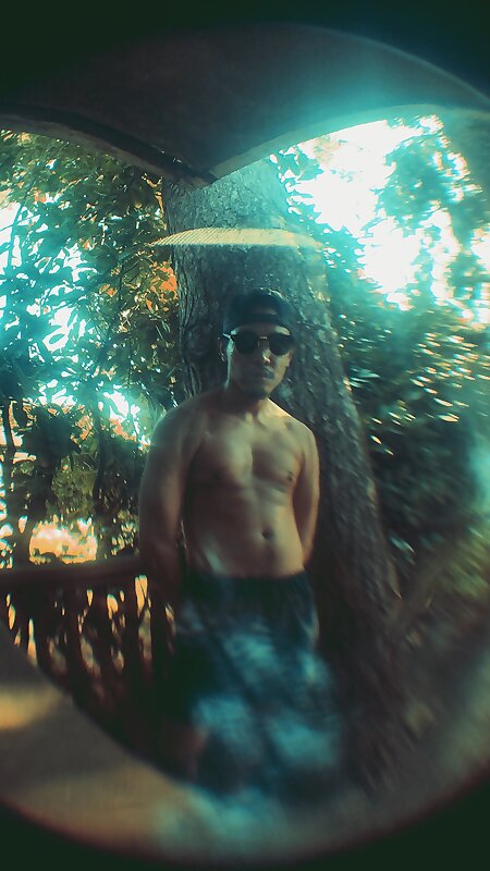 Next Image >>