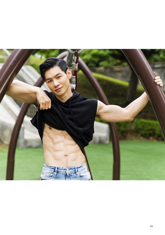 Next Image >>