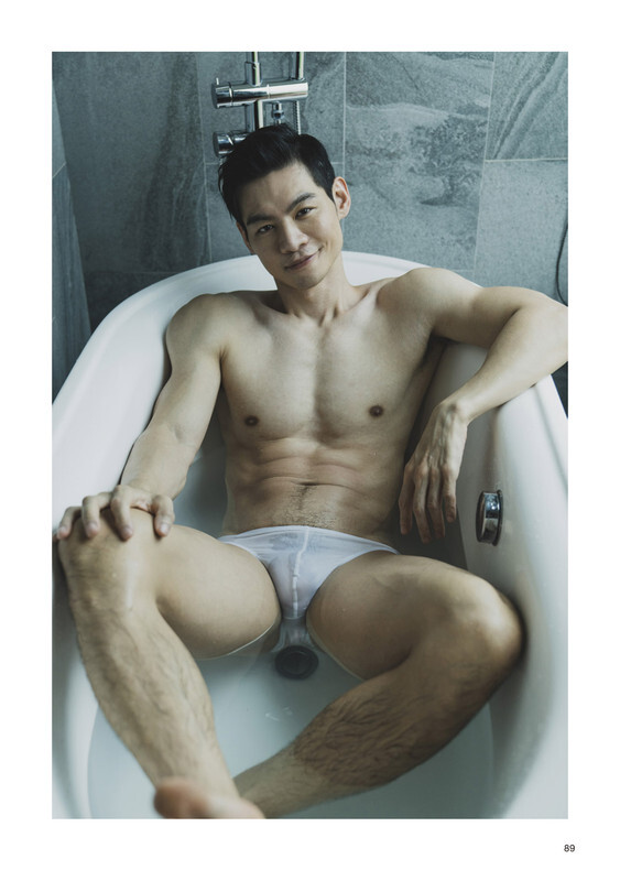 Next Image >>