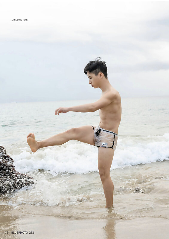 Next Image >>