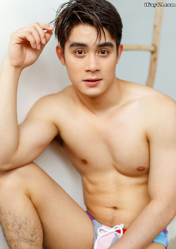 Next Image >>